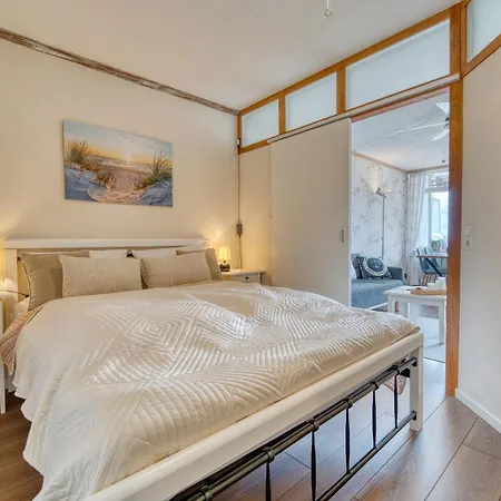 - Haus H, App 0h0304 * הייליגנהאפן