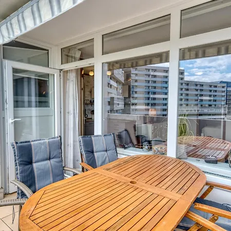 - Haus H, App 0h0304 Apartamento *